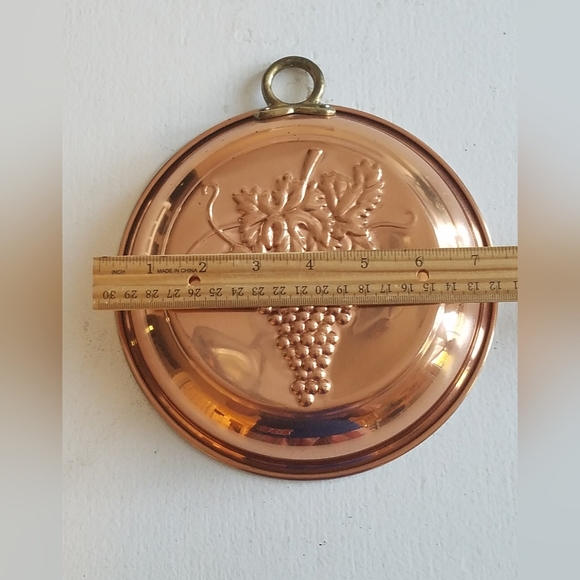 Vintage Mold Round Solid Copper Hanging Kitchen Decor Grape Korea - Picture 7 of 8